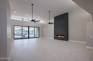 2439 W Donatello Dr, Phoenix, AZ 85086 - Photo 12