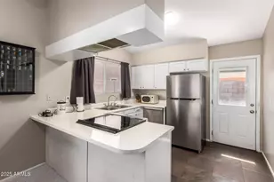 953 W Enid Cir, Mesa, AZ 85210 - Photo 6