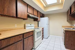 546 S Allred Dr, Tempe, AZ 85288 - Photo 8