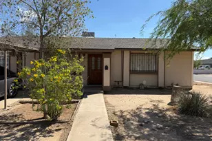 1627 W Carson Rd, Phoenix, AZ 85041 - Photo 1