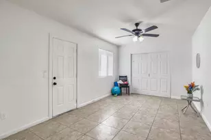 16833 N 17th Pl, Phoenix, AZ 85022 - Photo 18