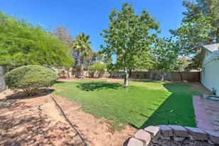 5945 S Palm Dr, Tempe, AZ 85283 - Photo 26