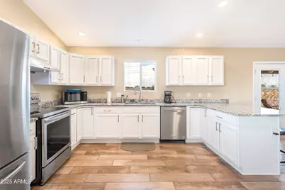 10293 E White Wolf Run, Hereford, AZ 85615 - Photo 14