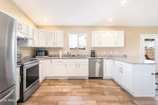 10293 E White Wolf Run, Hereford, AZ 85615 - Photo 14