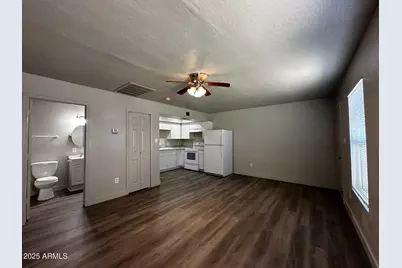 1421 E Fillmore Street #Apt 4, Phoenix, AZ 85006 - Photo 4