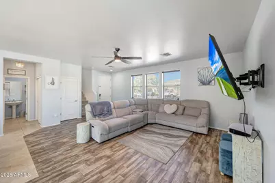 7611 S 15th Street, Phoenix, AZ 85042 - Photo 4