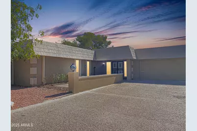 15825 N 110th Avenue, Sun City, AZ 85351 - Photo 1