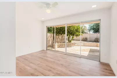 15825 N 110th Avenue, Sun City, AZ 85351 - Photo 14