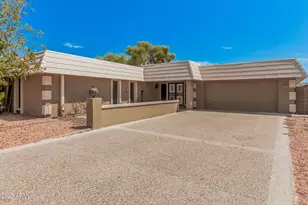 15825 N 110th Ave, Sun City, AZ 85351 - Photo 2