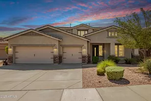 12335 W Milton Dr, Peoria, AZ 85383 - Photo 2