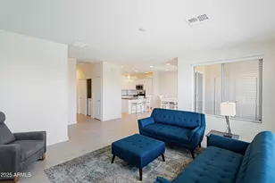 2425 W Bronco Butte Trl, Phoenix, AZ 85085 - Photo 8