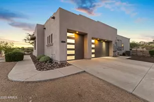 36518 N 29th Ln, Phoenix, AZ 85086 - Photo 4