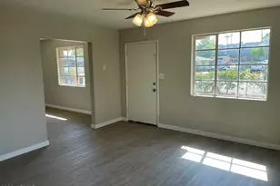 2811 N 17th Pl, Phoenix, AZ 85006 - Photo 6