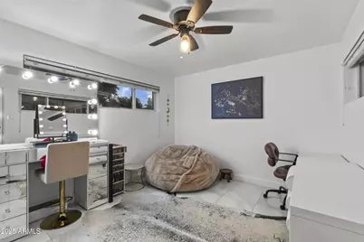 3938 E Cheery Lynn Road, Phoenix, AZ 85018 - Photo 16