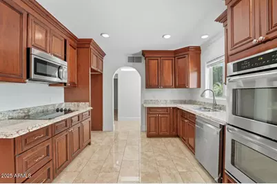 5601 E Sweetwater Avenue, Scottsdale, AZ 85254 - Photo 14