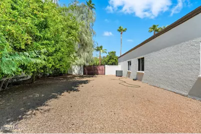5601 E Sweetwater Avenue, Scottsdale, AZ 85254 - Photo 54