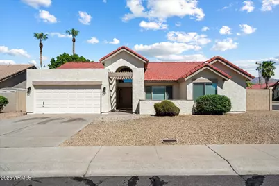 11128 E Sahuaro Drive, Scottsdale, AZ 85259 - Photo 1