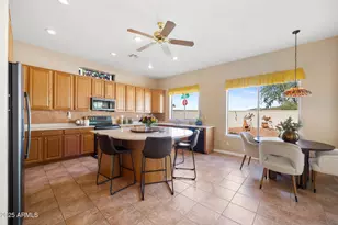 17607 W Eagle Dr, Goodyear, AZ 85338 - Photo 18