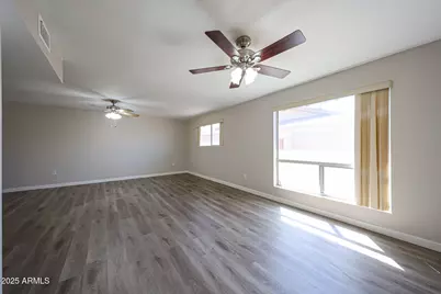 10710 W El Capitan Circle N, Sun City, AZ 85351 - Photo 20