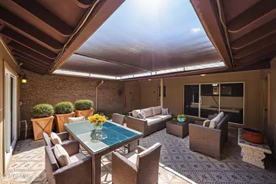 10710 W El Capitan Circle N, Sun City, AZ 85351 - Photo 2