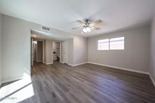 10710 W El Capitan Circle N, Sun City, AZ 85351 - Photo 34