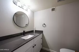 10710 W El Capitan Circle N, Sun City, AZ 85351 - Photo 24