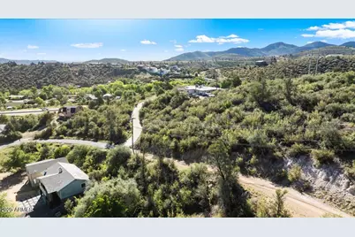 1633 N Emerald Drive #306, Prescott, AZ 86301 - Photo 12