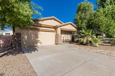 15276 W Edgemont Avenue, Goodyear, AZ 85395 - Photo 8