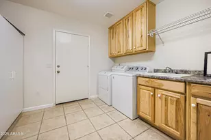8160 E Canyon Estates Cir, Gold Canyon, AZ 85118 - Photo 28