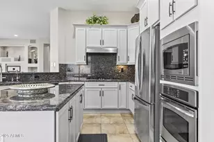 21916 N Pedregosa Ct, Sun City West, AZ 85375 - Photo 12