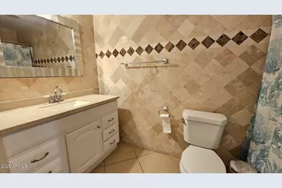 4724 N 61st Avenue, Phoenix, AZ 85033 - Photo 10