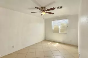 4724 N 61st Ave, Phoenix, AZ 85033 - Photo 8