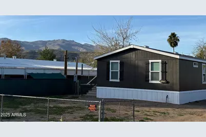 19370 E Abbott Street, Black Canyon City, AZ 85324 - Photo 1