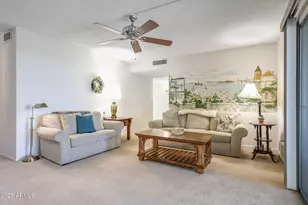 10415 W Camelot Cir, Sun City, AZ 85351 - Photo 20