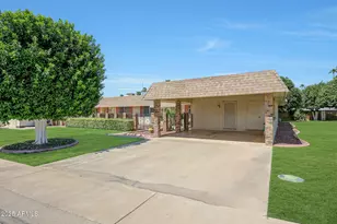 10415 W Camelot Cir, Sun City, AZ 85351 - Photo 8