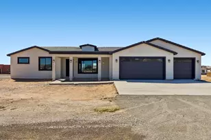 20111 W Saguaro Vista Dr, Wittmann, AZ 85361 - Photo 1