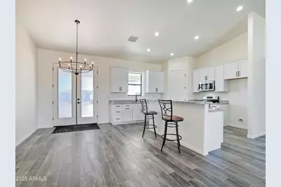 20111 W Saguaro Vista Drive, Wittmann, AZ 85361 - Photo 10