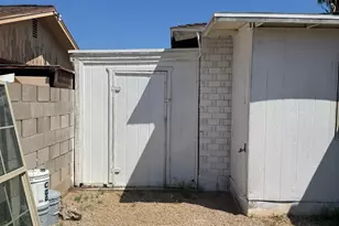 3901 W Keim Dr, Phoenix, AZ 85019 - Photo 18