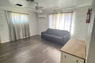 3901 W Keim Dr, Phoenix, AZ 85019 - Photo 8