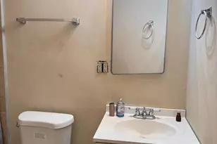 3901 W Keim Dr, Phoenix, AZ 85019 - Photo 4