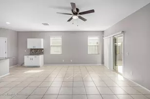 42024 W Quinto Dr, Maricopa, AZ 85138 - Photo 8