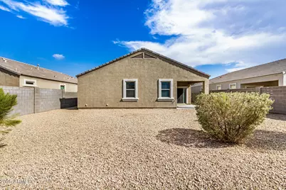 42024 W Quinto Drive, Maricopa, AZ 85138 - Photo 38