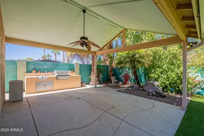 486 E Providence Drive, Casa Grande, AZ 85122 - Photo 6