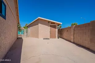486 E Providence Dr, Casa Grande, AZ 85122 - Photo 8