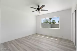 2437 W Village Dr, Phoenix, AZ 85023 - Photo 22