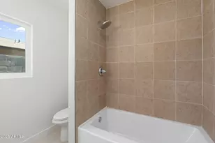 2437 W Village Dr, Phoenix, AZ 85023 - Photo 16