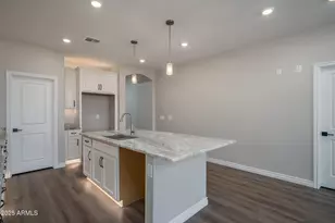 15757 W Georgia Dr, Surprise, AZ 85379 - Photo 10