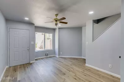 3048 E Beck Lane #8, Phoenix, AZ 85032 - Photo 10