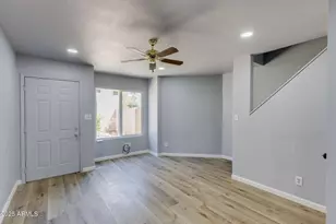 3048 E Beck Ln, Phoenix, AZ 85032 - Photo 10