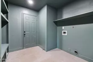 9205 E Laurel Ln, Scottsdale, AZ 85260 - Photo 32